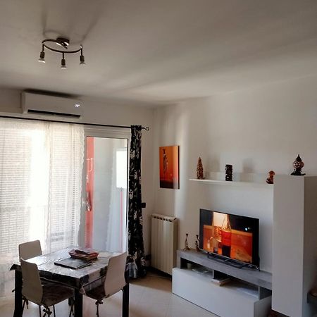 Airport Alexander Apartment เจนัว ภายนอก รูปภาพ