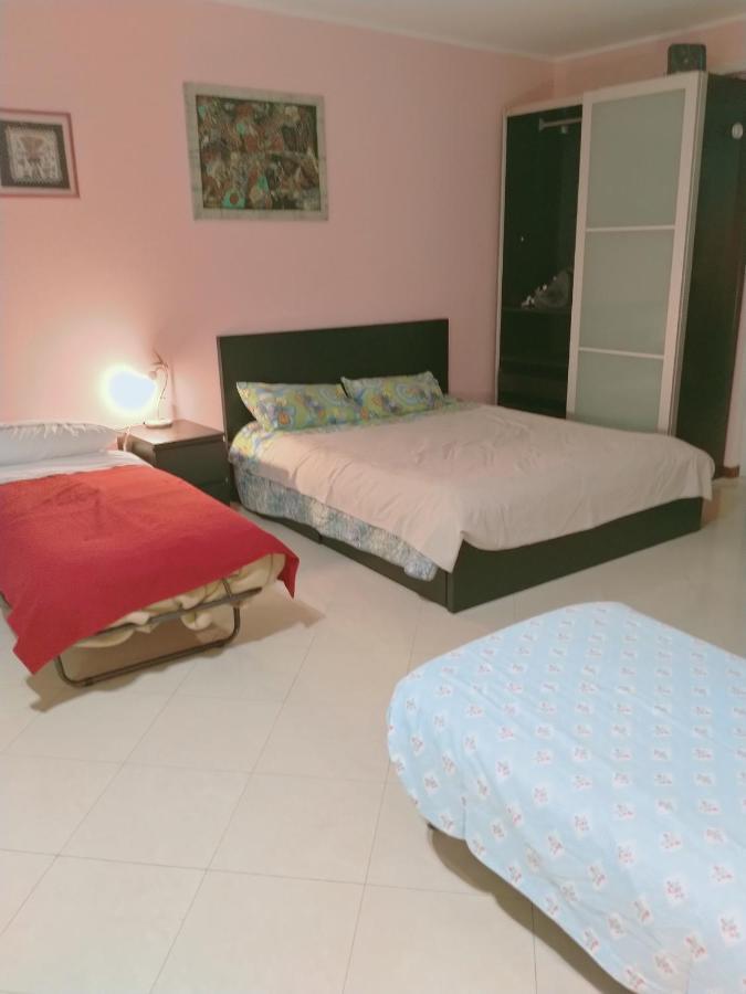 Airport Alexander Apartment เจนัว ภายนอก รูปภาพ